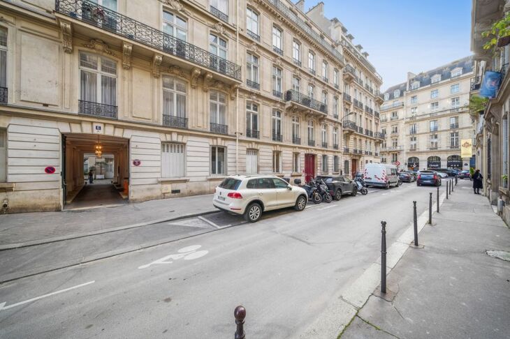 Picture of 6 RUE LINCOLN, 75008, PARIS