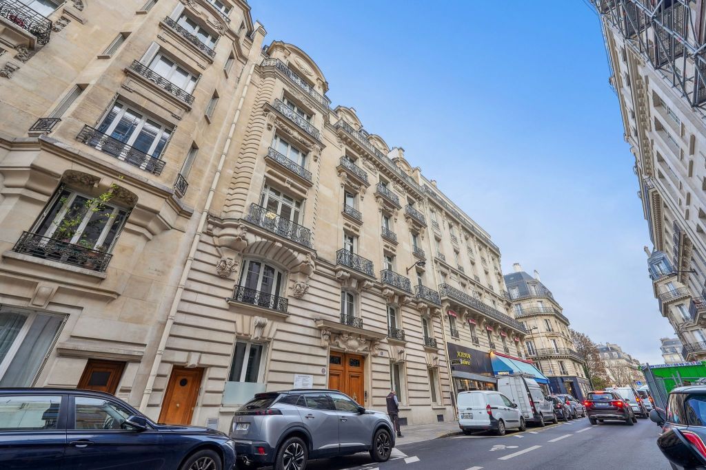 Image of 6 RUE DE MADRID, 75008, PARIS