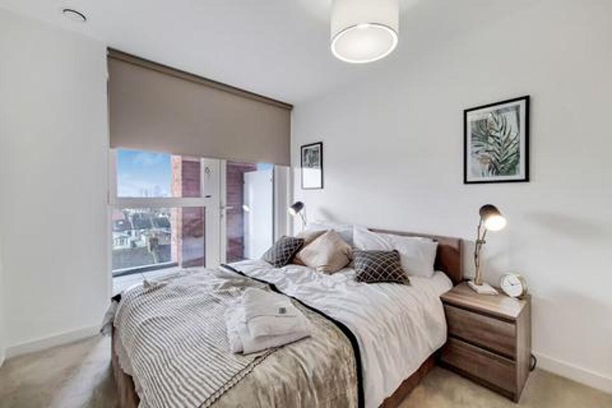 House for sale in Upton Gardens, 1 Academy House, Thunderer Street