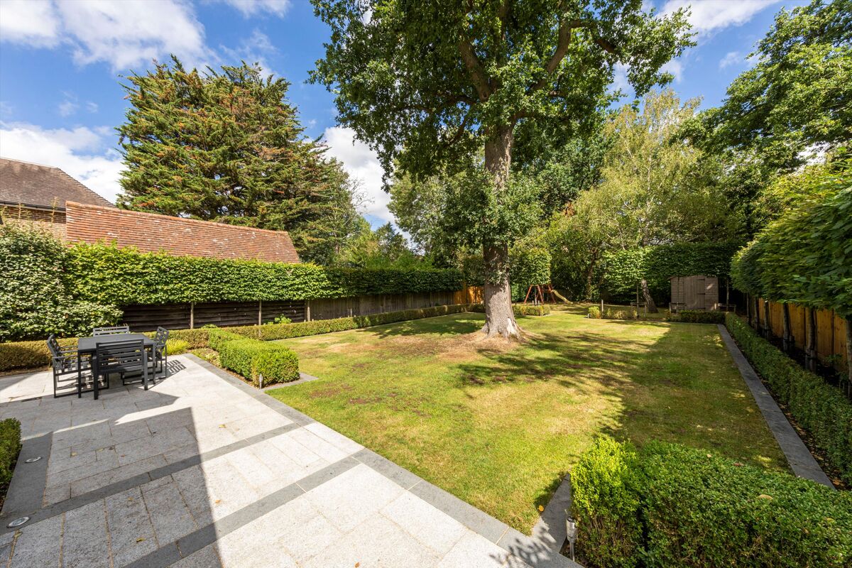 house for sale in Ganghill, Guildford, Surrey, GU1 GLD012035165