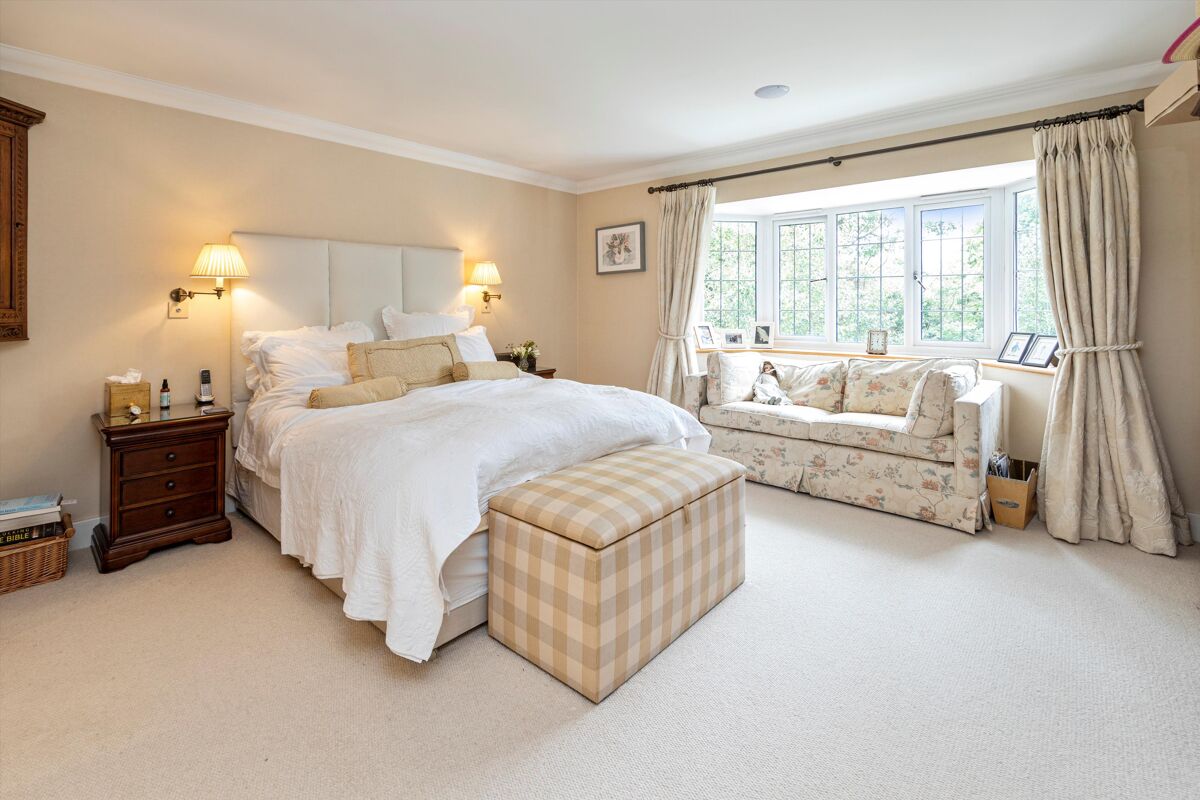 house for sale in Tollesbury, Downside Road, Guildford, Surrey, GU4 GLD012037446 Knight Frank