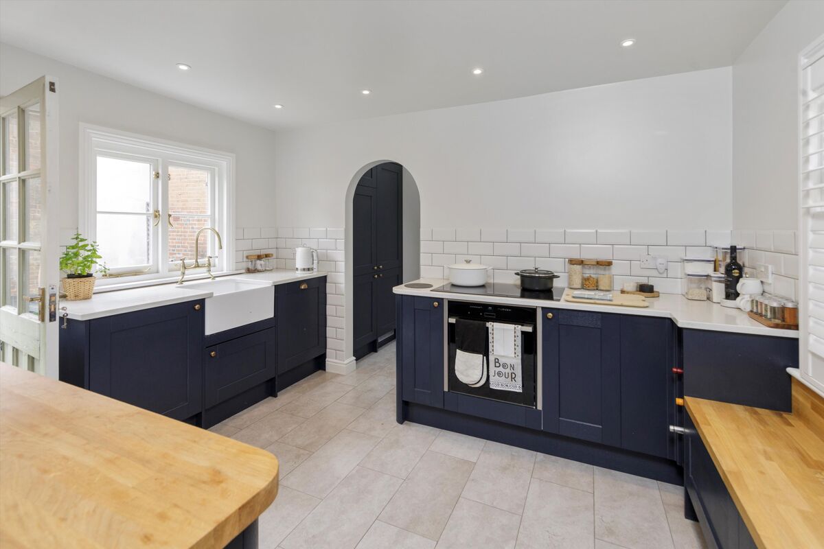 house for sale in Stoke Fields, Guildford, Surrey, GU1 GLD012043059 Knight Frank