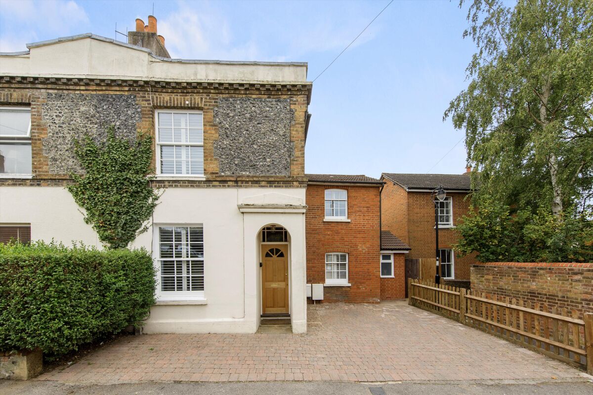 house for sale in Stoke Fields, Guildford, Surrey, GU1 GLD012043059 Knight Frank