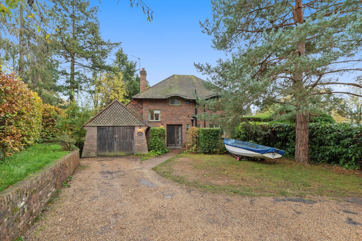 house for sale in Red Eaves, Mellersh Hill Road, Wonersh Park