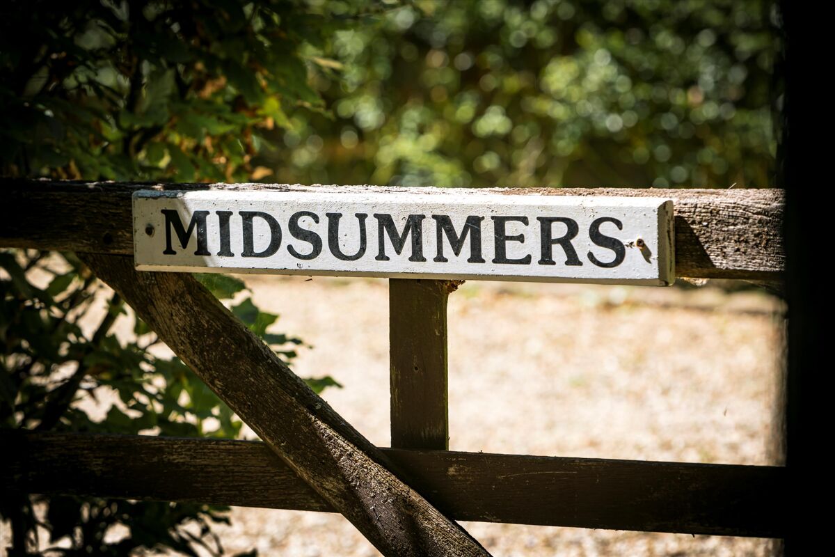 house for sale in Mark Way, Godalming, Surrey, GU7 GLD012064155