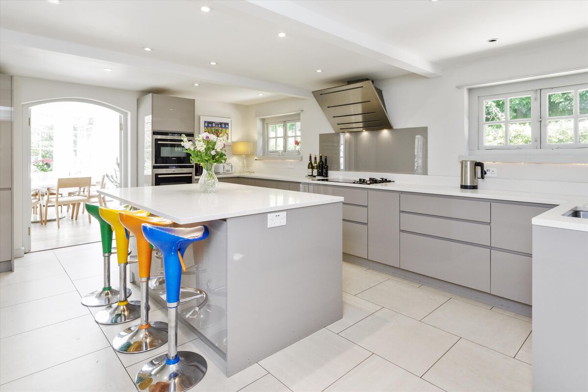 house for sale in Mark Way, Godalming, Surrey, GU7 GLD012064155