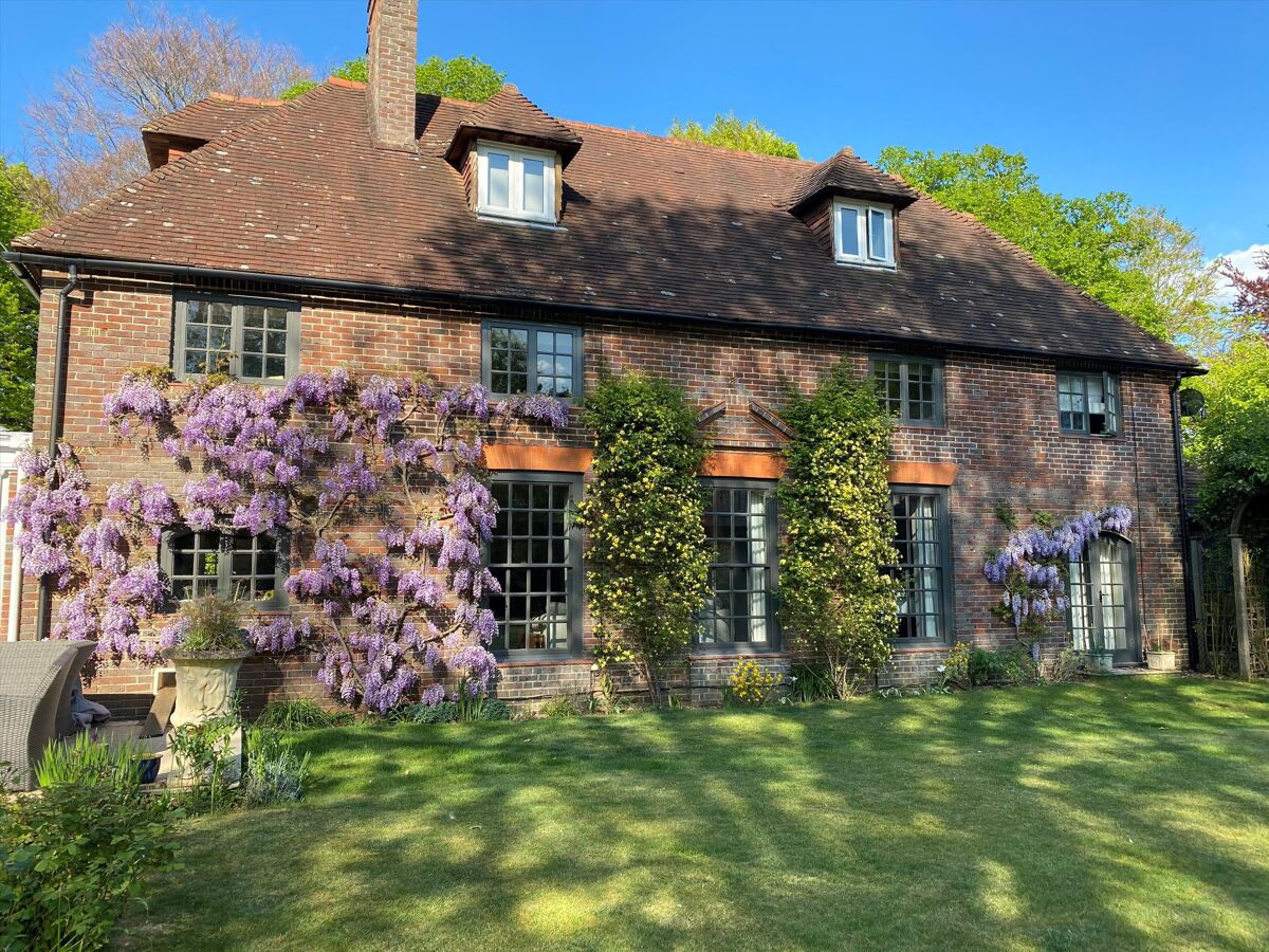 house for sale in Mark Way, Godalming, Surrey, GU7 GLD012064155