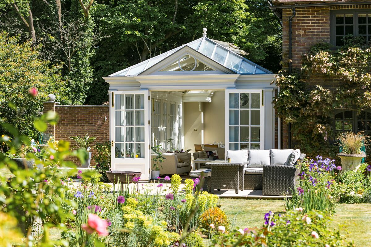 house for sale in Mark Way, Godalming, Surrey, GU7 GLD012064155