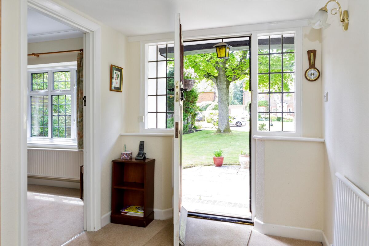 house for sale in Ganghill, Guildford, Surrey, GU1 GLD012067218