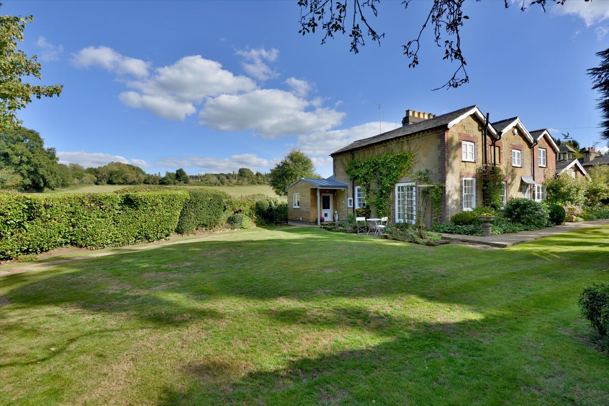 house for sale in Shamley Green, Guildford, Surrey, GU5 GLD012073355 Knight Frank