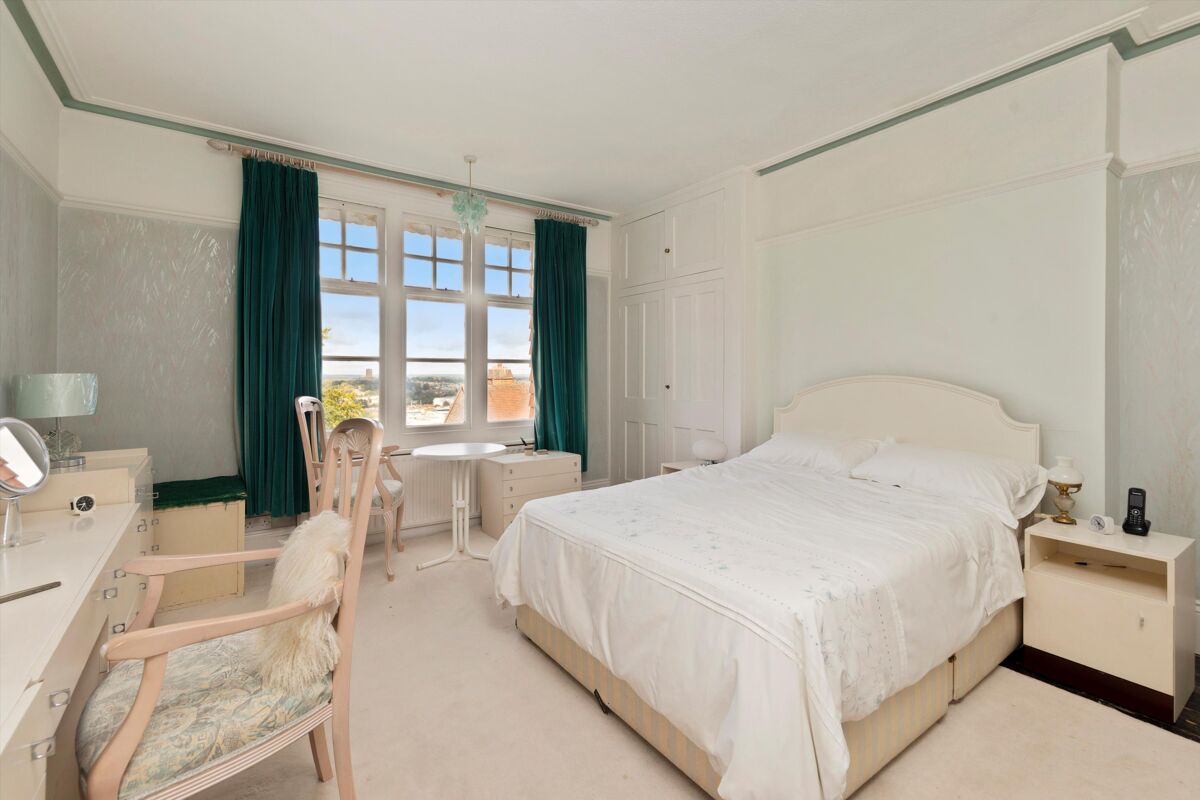 for sale in Pewley Hill, Guildford, Surrey, GU1