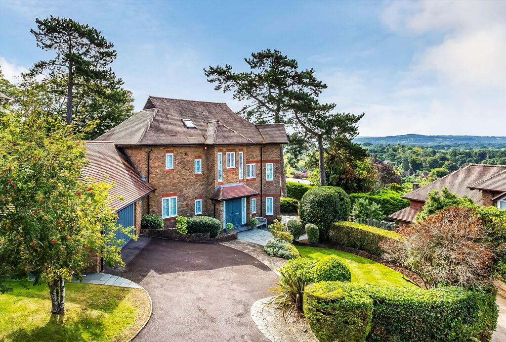 Image of Crown Heights, Guildford, Surrey GU1