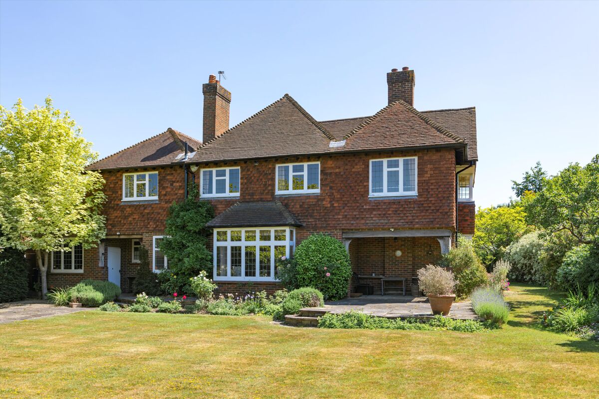 house for sale in Dedswell Drive, West Clandon, Guildford, Surrey, GU4