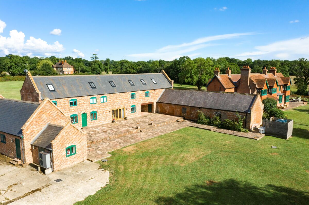 house for sale in Weare Street, Ockley, Dorking, Surrey, RH5