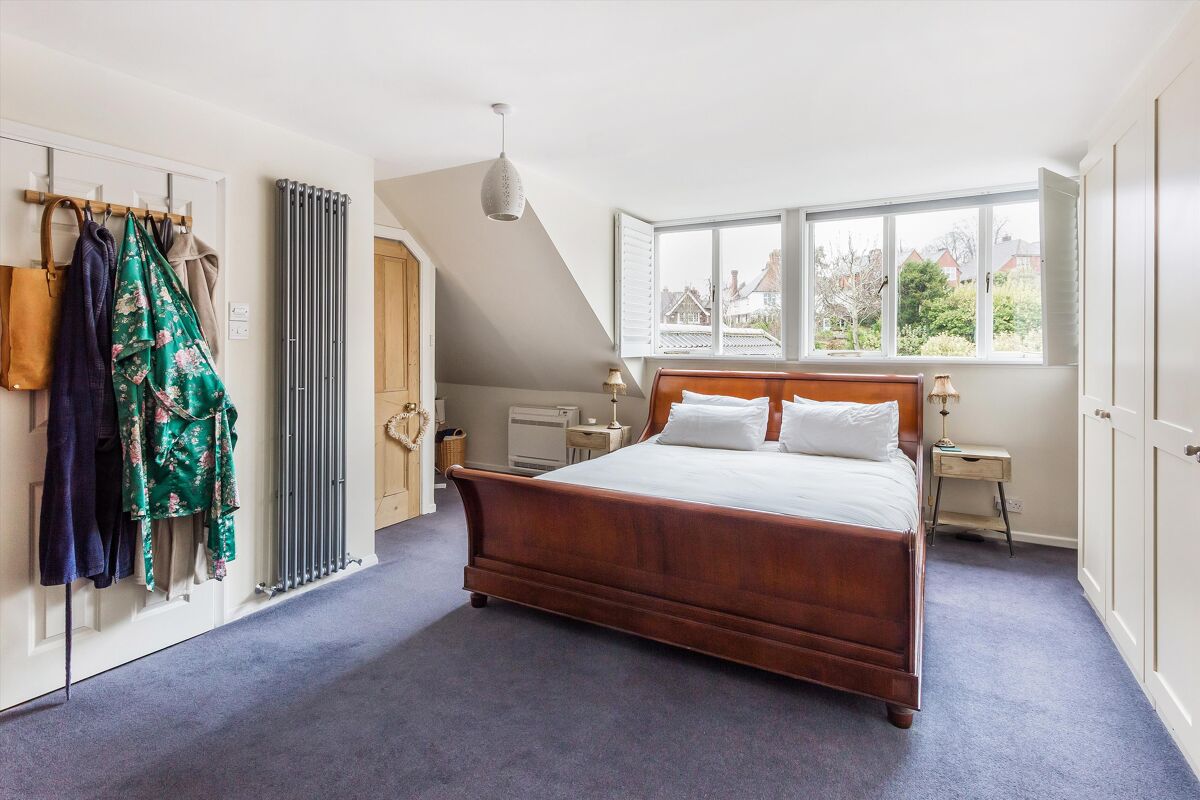 house for sale in South Hill, Guildford, Surrey, GU1 GLD012099732