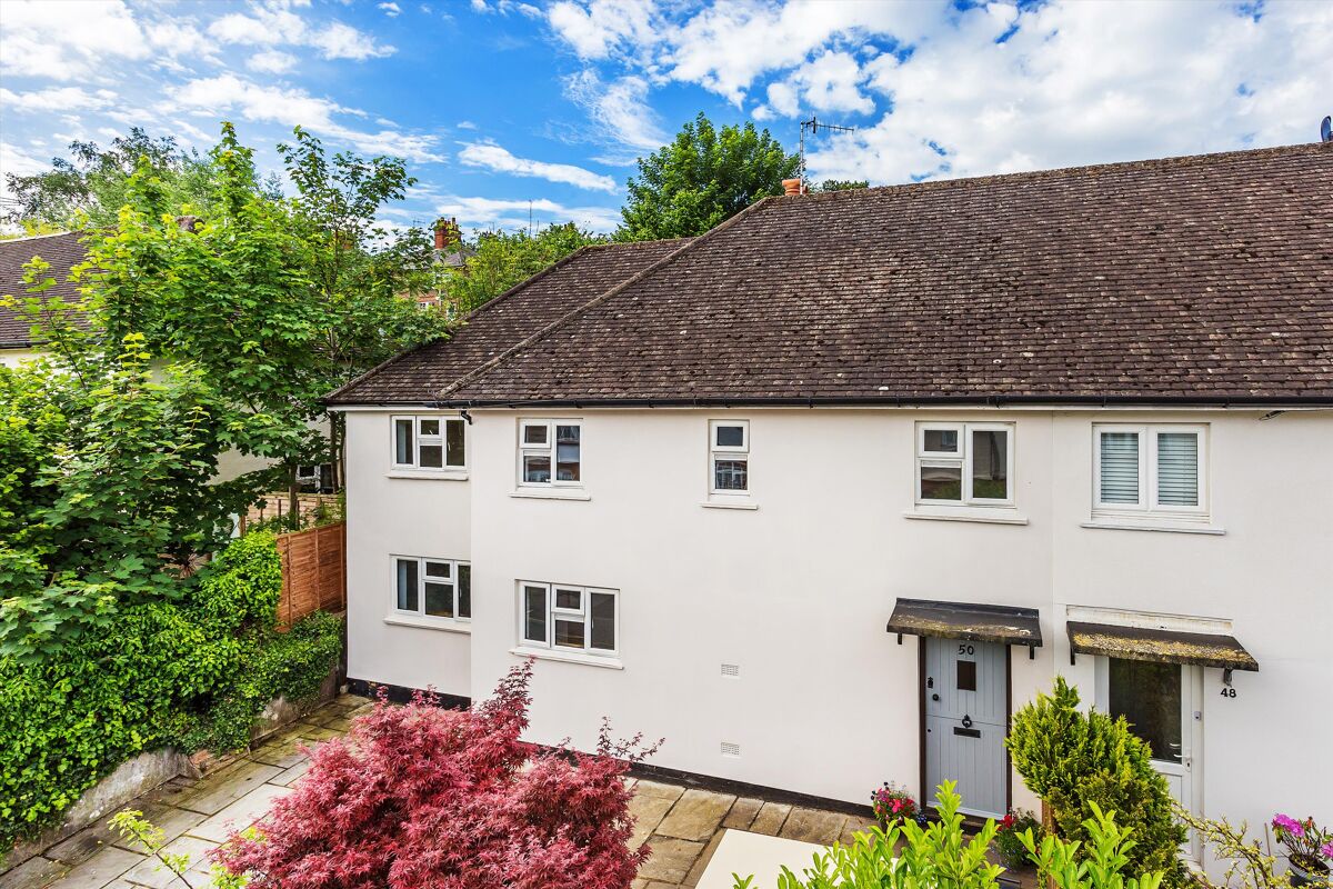 house for sale in Cline Road, Guildford, Surrey, GU1 GLD012106215