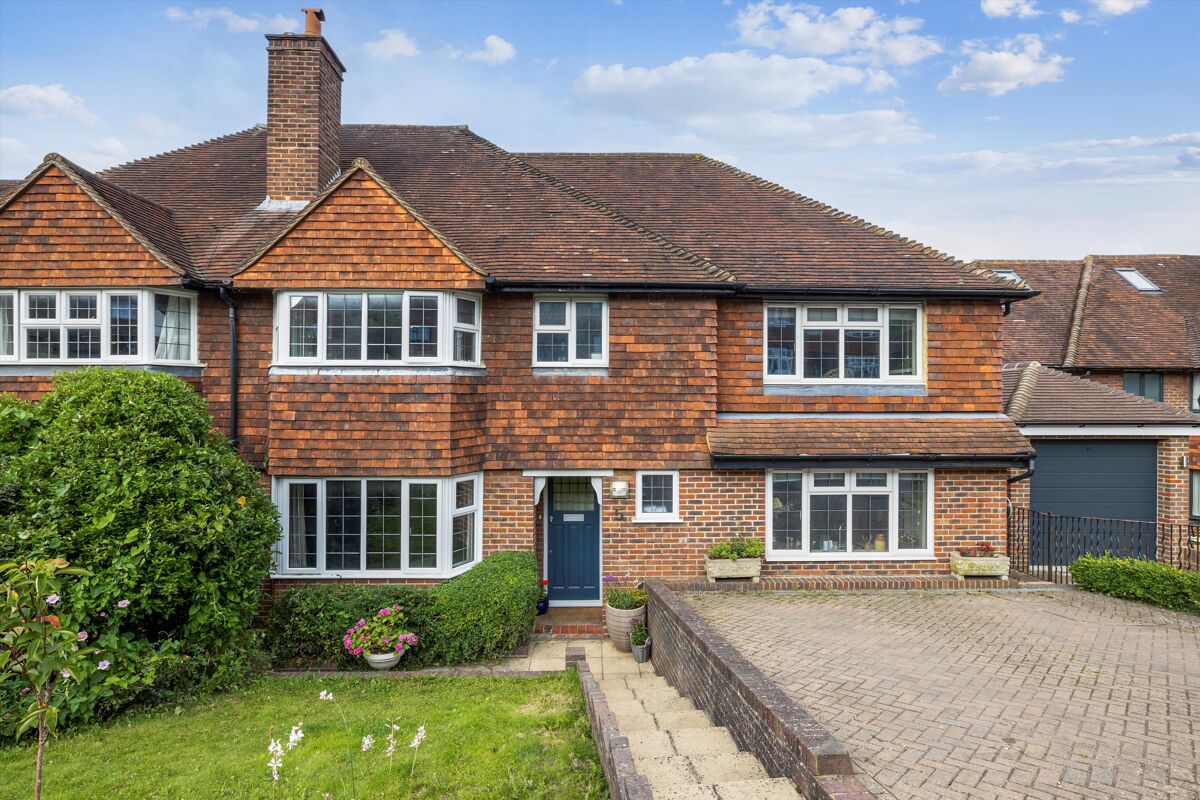 house for sale in Pewley Way, Guildford, Surrey, GU1 GLD012112023