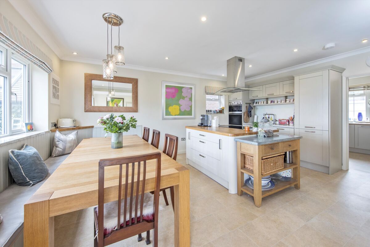 house for sale in Pewley Way, Guildford, Surrey, GU1 GLD012112023