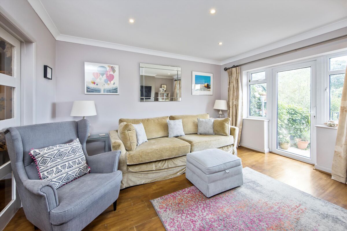 house for sale in Pewley Way, Guildford, Surrey, GU1 GLD012112023