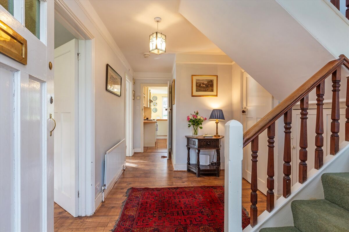 house for sale in Ridgley Road, Chiddingfold, Godalming, Surrey, GU8 GLD012115870 Knight Frank