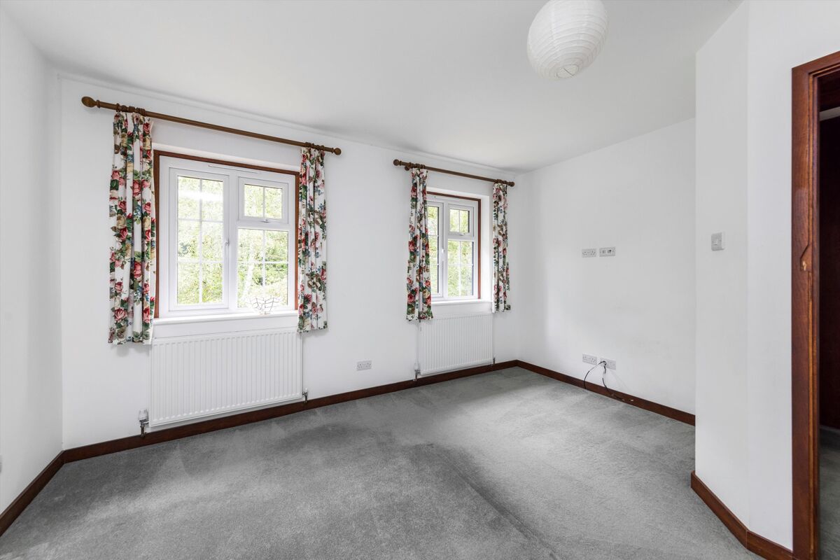 house for sale in Ganghill, Guildford, Surrey, GU1 GLD012126495