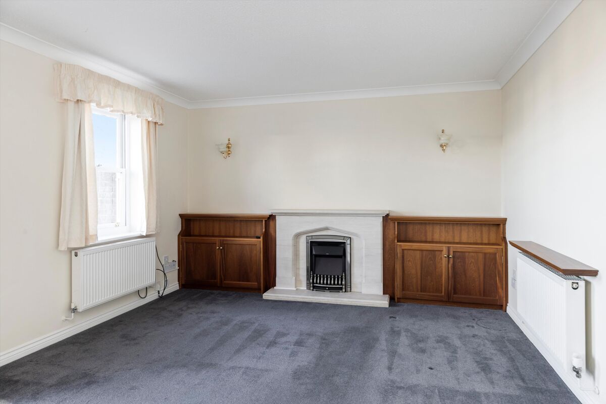 house for sale in Sydenham Road, Guildford, Surrey, GU1. GLD012129231