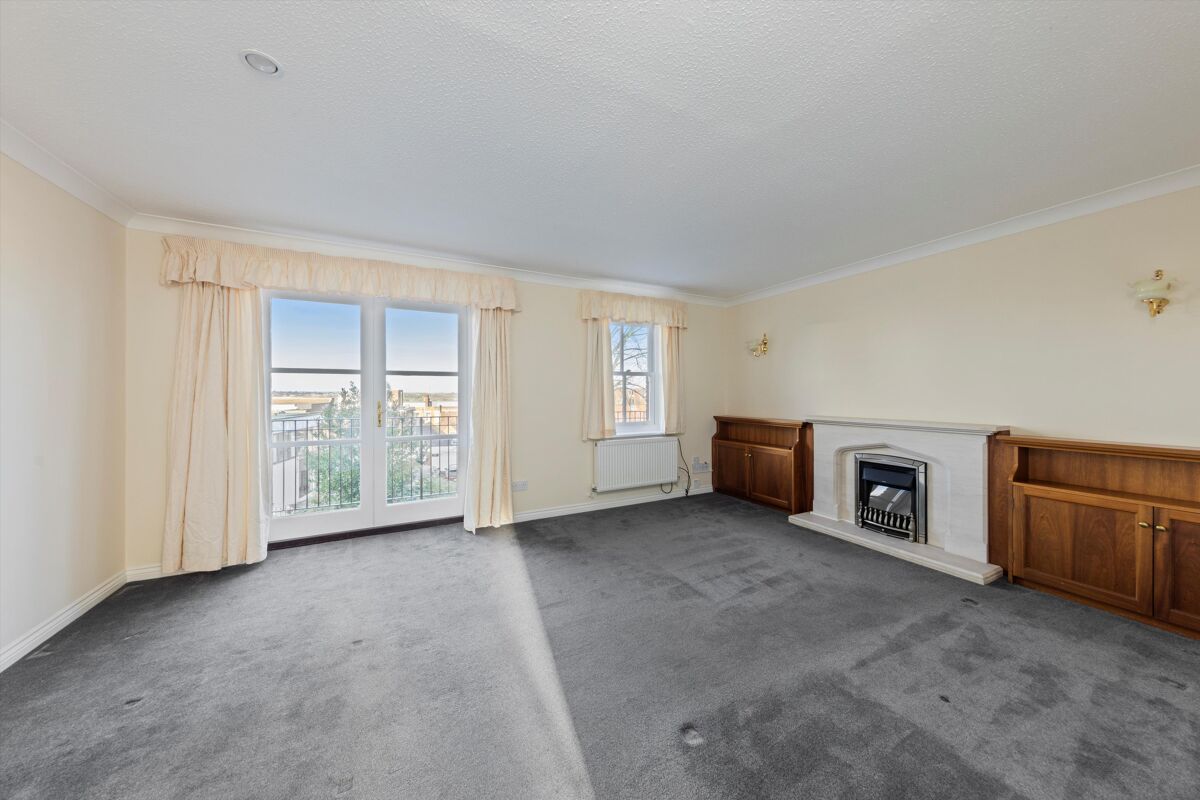 house for sale in Sydenham Road, Guildford, Surrey, GU1. GLD012129231