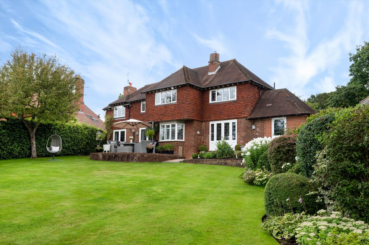 house for sale in Holmehurst, Dedswell Drive, West Clandon, Guildford