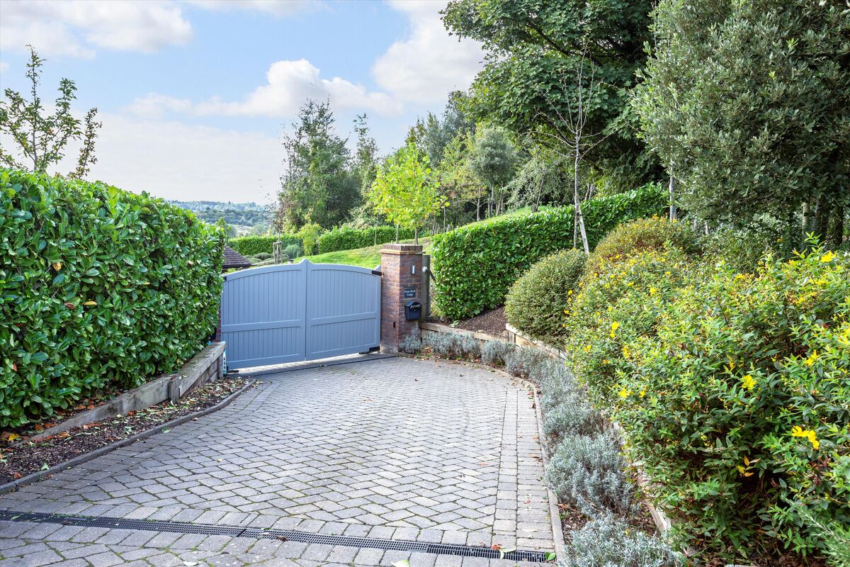 house for sale in Hogs Back, Seale, Farnham, Surrey, GU10