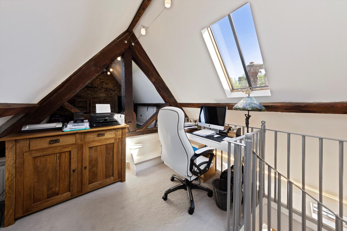 penthouse for sale in Albury Park Mansion, Albury Park, Albury