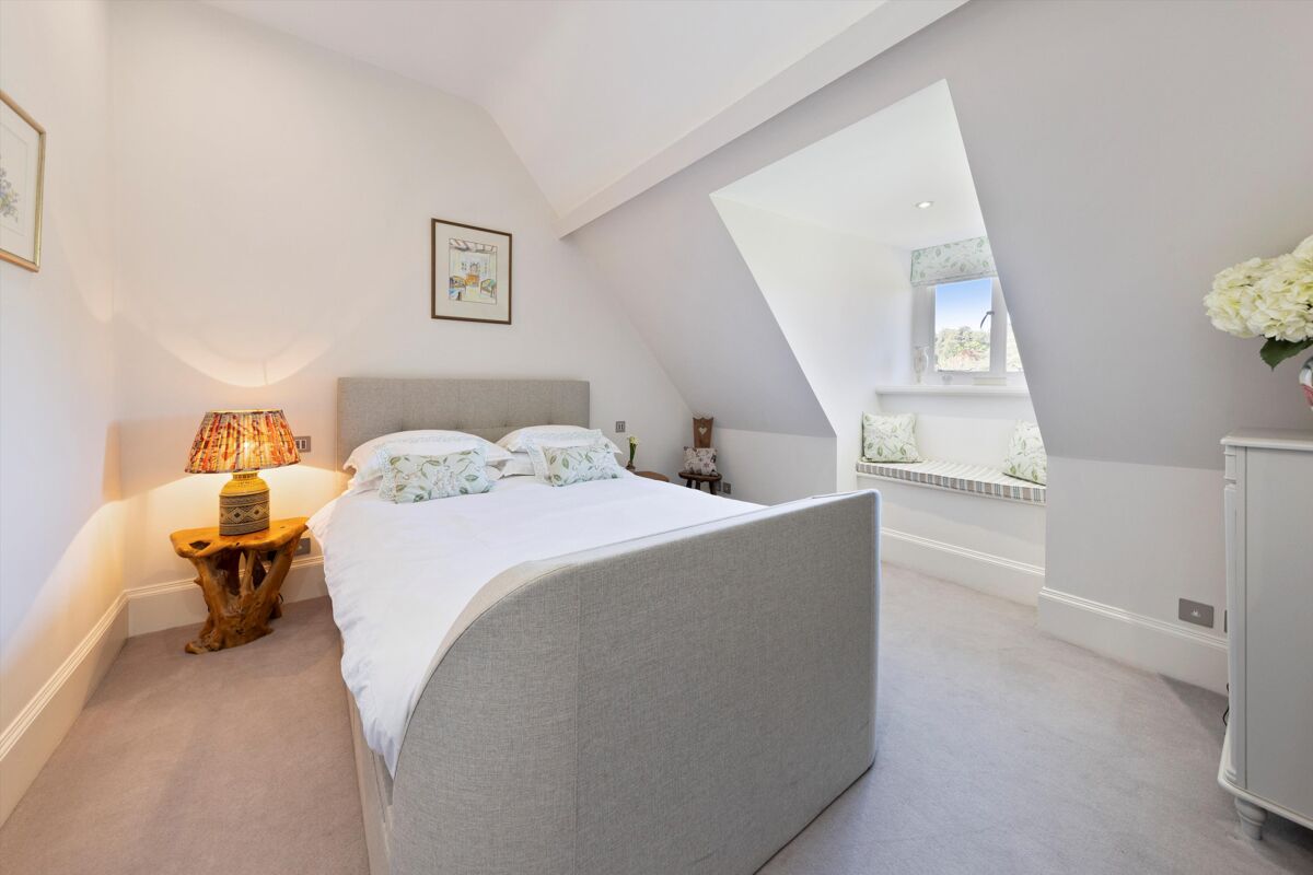 penthouse for sale in Albury Park Mansion, Albury Park, Albury