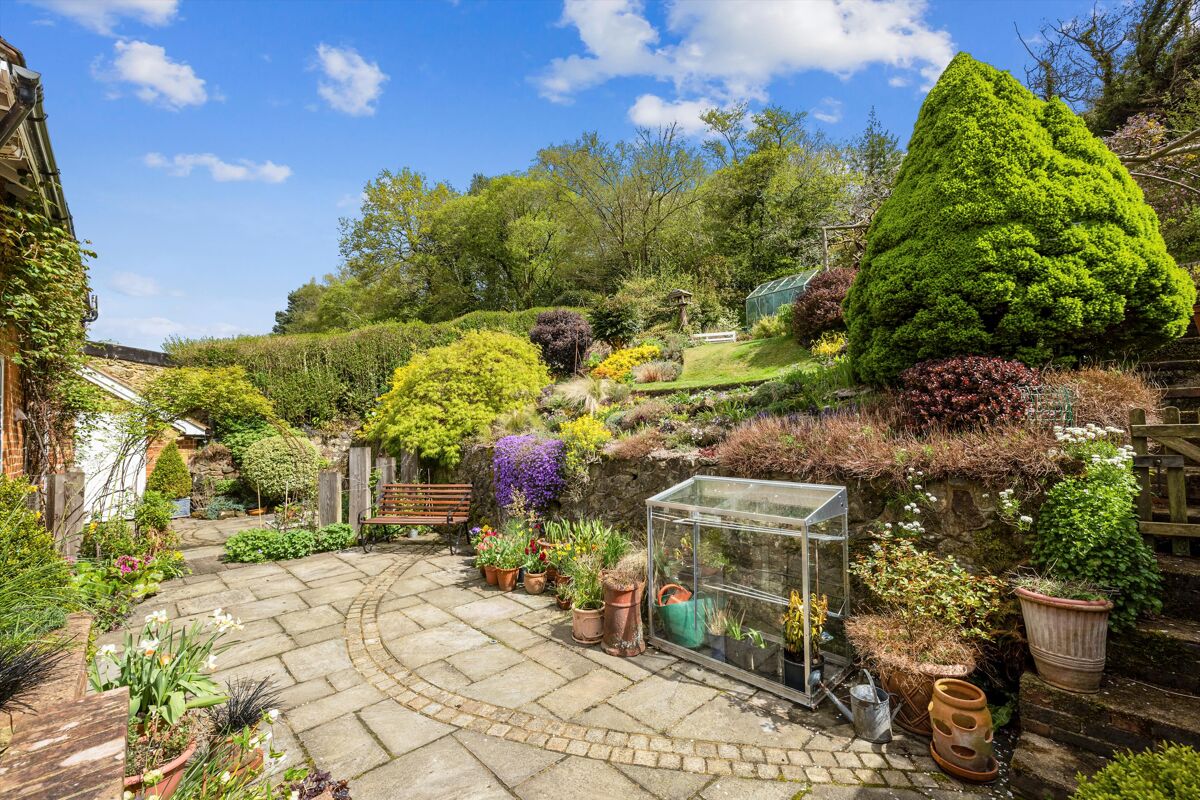 house for sale in Ewhurst Road, Peaslake, Guildford, Surrey, GU5