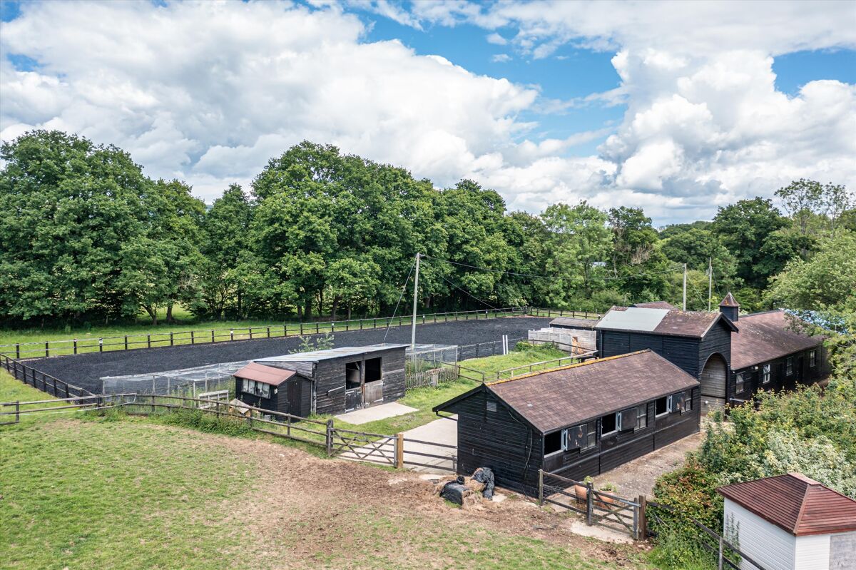 house for sale in Pisley Farm Road, Ockley, Dorking, Surrey, RH5 GLD012191189 Knight Frank