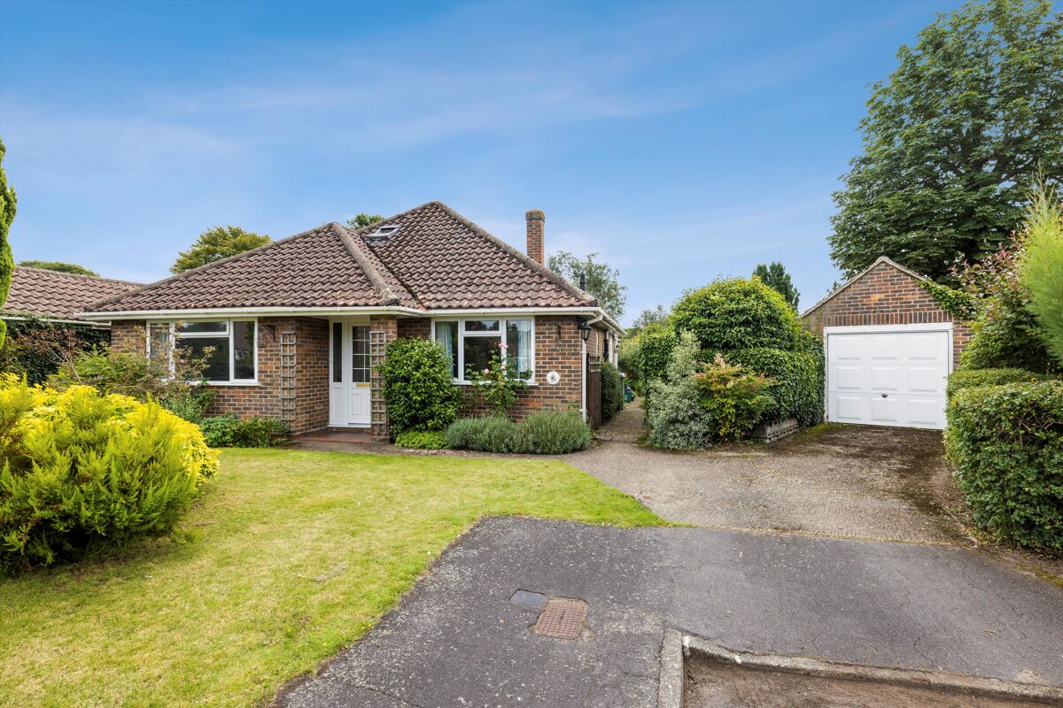 bungalow for sale in Ashcroft, Shalford, Guildford, Surrey, GU4 ...