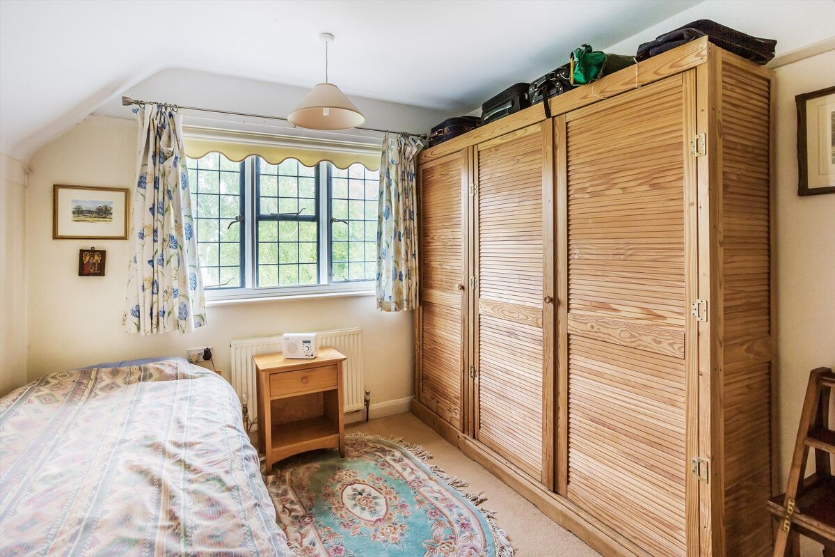 house for sale in Epsom Road, Guildford, Surrey, GU1 GLD012209778