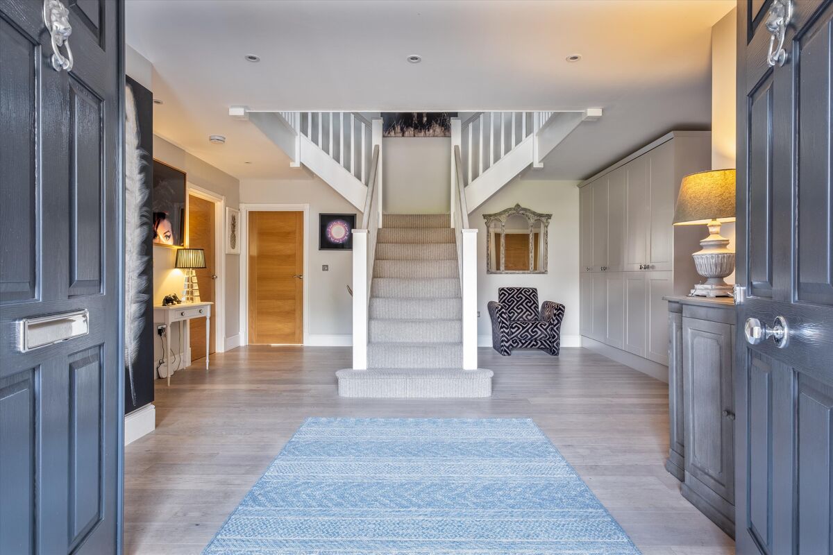 house for sale in Avenue Road, Cranleigh, Surrey, GU6 GLD012218640