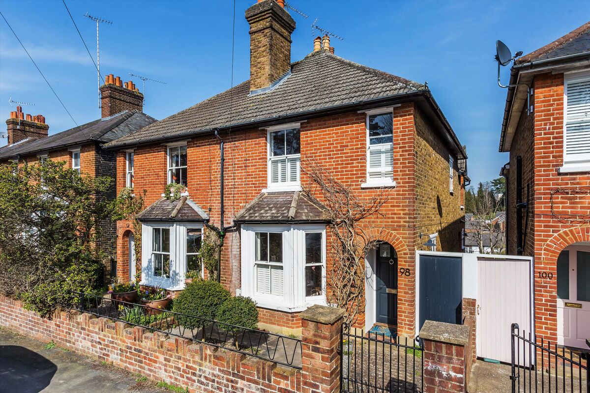 house for sale in Addison Road, Guildford, Surrey, GU1 GLD012222783