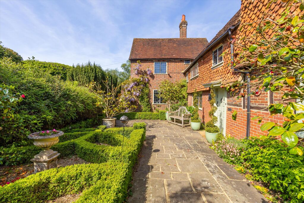 Image of Church Lane, Cranleigh, Surrey GU6