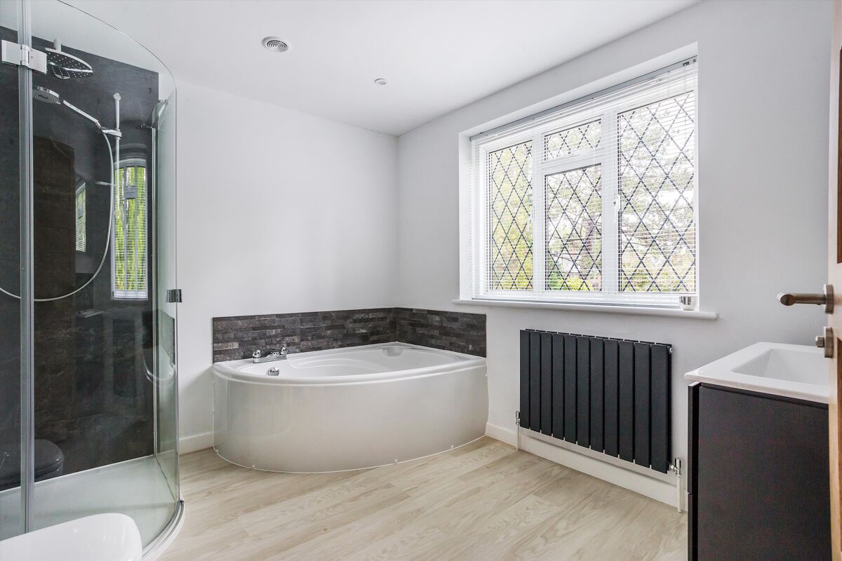 house for sale in Fairacre, The Drive, Wonersh Park, Guildford, Surrey, GU5 GLD012232044