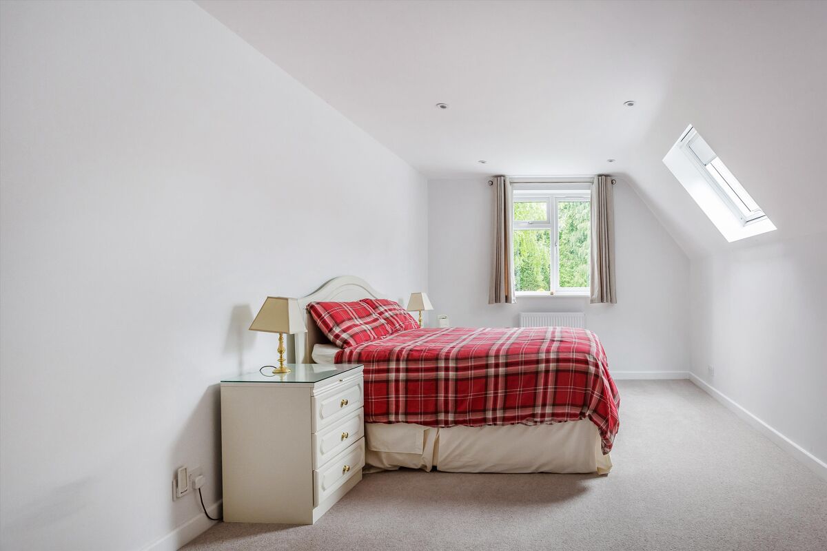 house for sale in Fairacre, The Drive, Wonersh Park, Guildford, Surrey, GU5 GLD012232044