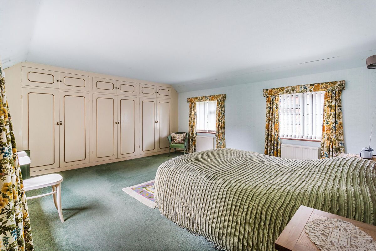 house for sale in Hollycroft, Grantley Avenue, Wonersh Park, Guildford