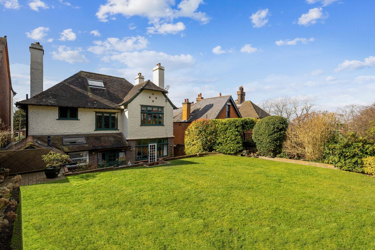 house for sale in South Hill, Guildford, Surrey, GU1. GLD012243589