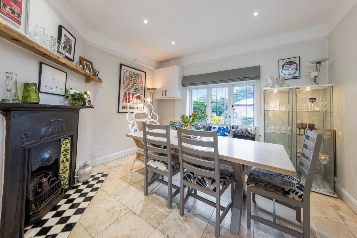 house for sale in South Hill, Guildford, Surrey, GU1. GLD012243589