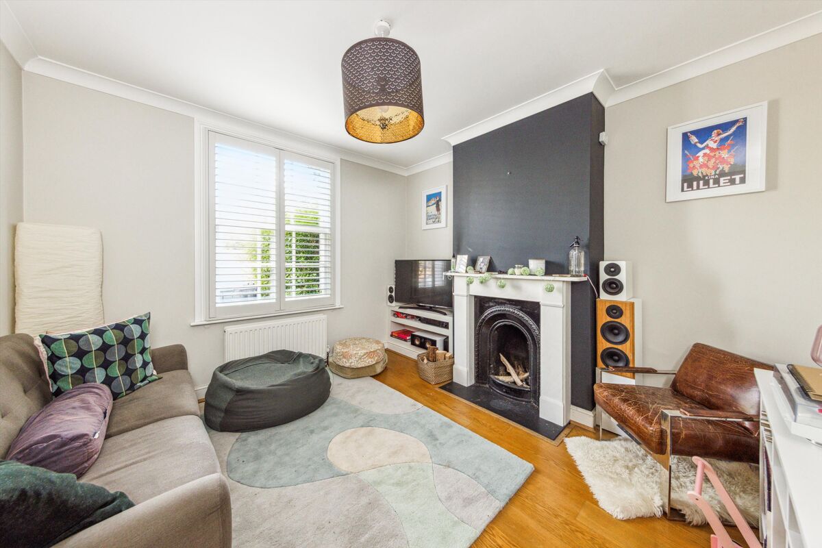 house for sale in Stoke Fields, Guildford, Surrey, GU1 GLD012253916 Knight Frank