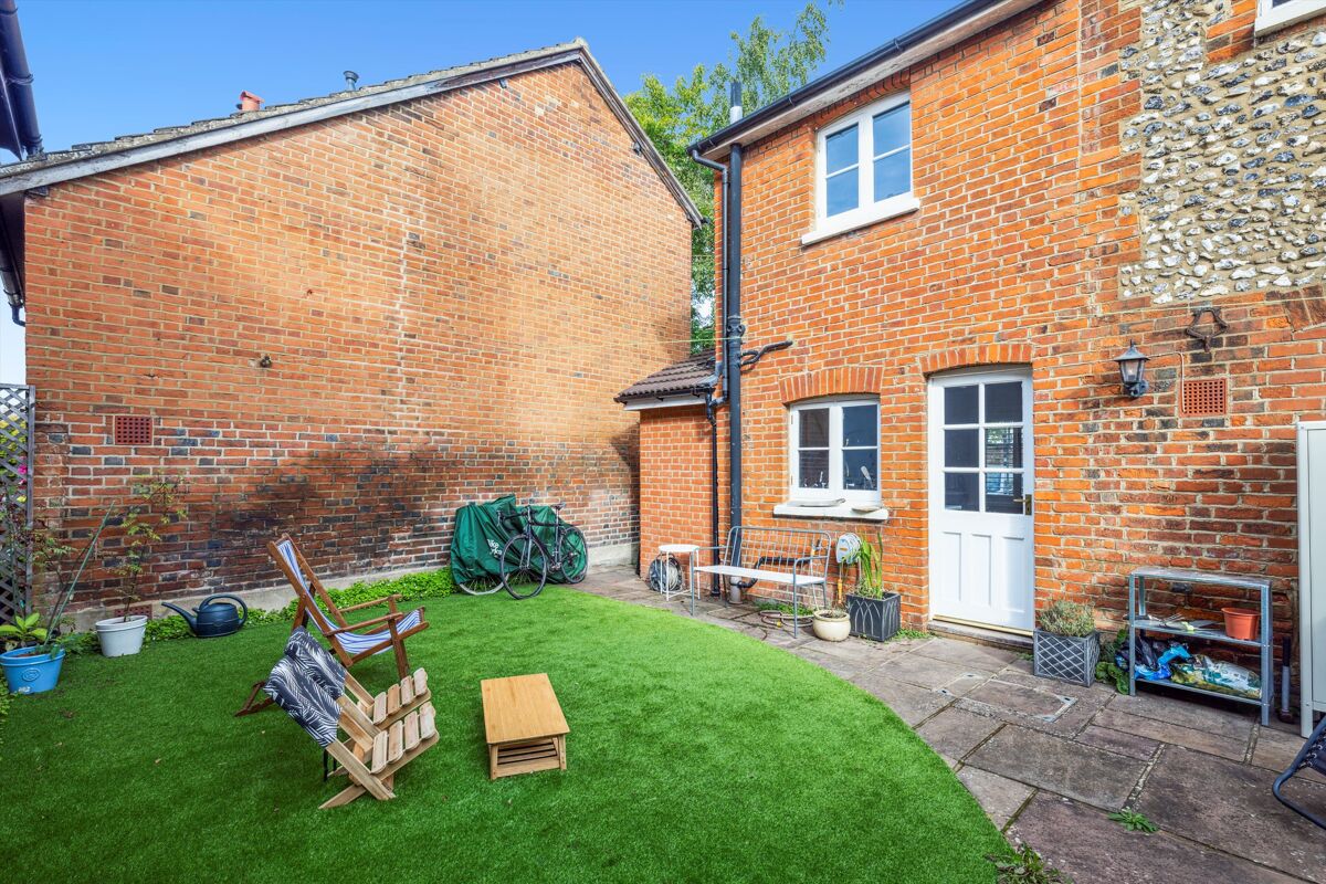 house for sale in Stoke Fields, Guildford, Surrey, GU1 GLD012253916 Knight Frank