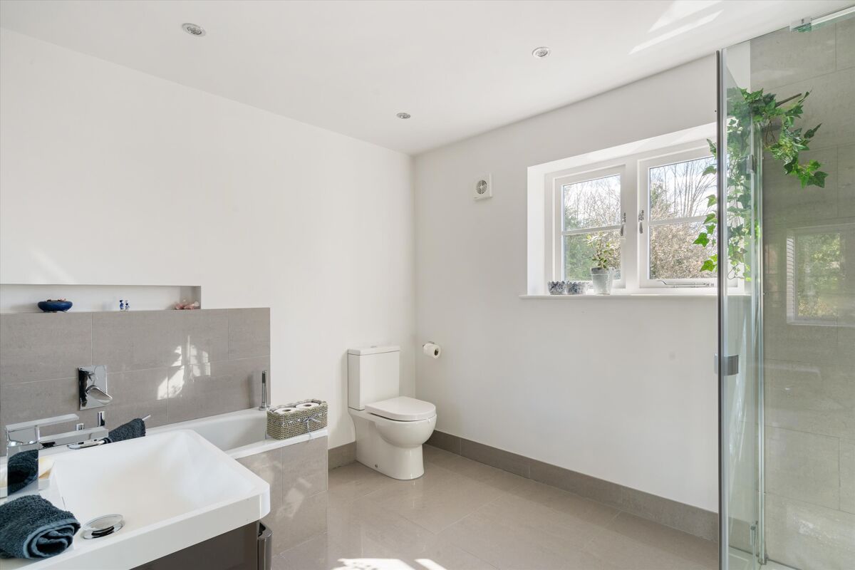 house for sale in Tilehouse Road, Guildford, Surrey, GU4 GLD012257916