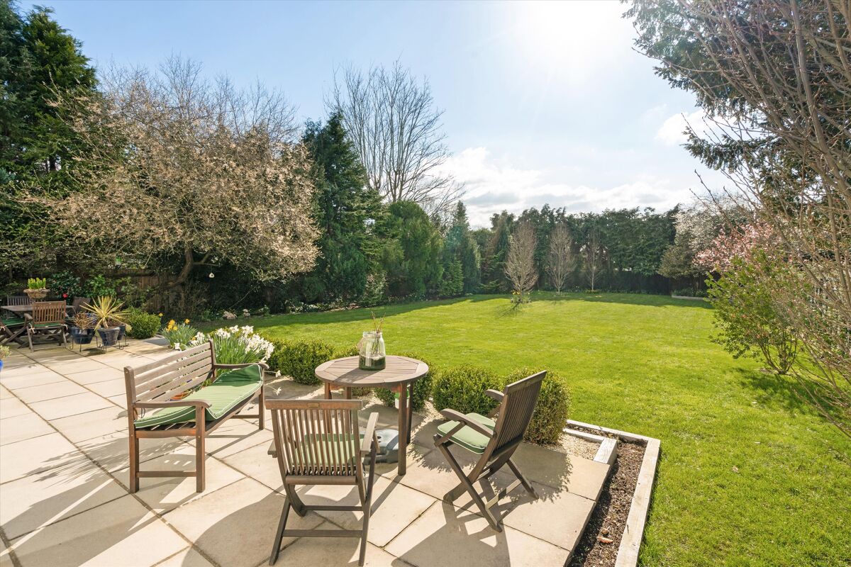 house for sale in Tilehouse Road, Guildford, Surrey, GU4 GLD012257916