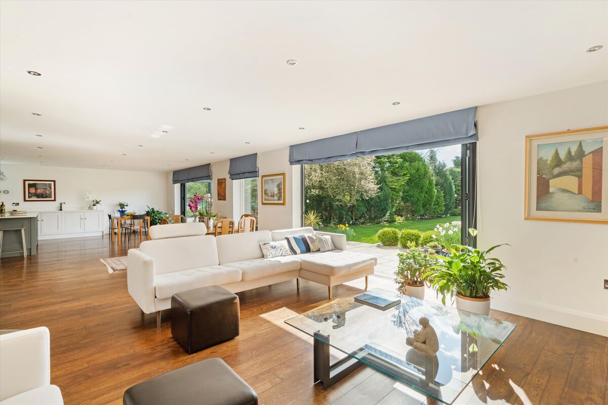 house for sale in Tilehouse Road, Guildford, Surrey, GU4 GLD012257916