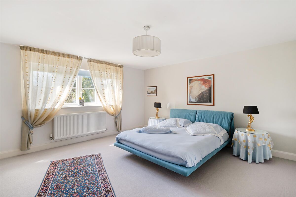 house for sale in Tilehouse Road, Guildford, Surrey, GU4 GLD012257916