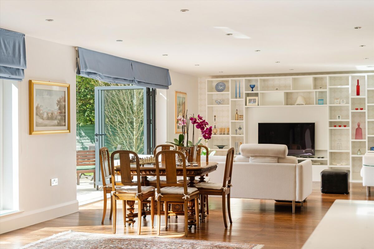 house for sale in Tilehouse Road, Guildford, Surrey, GU4 GLD012257916